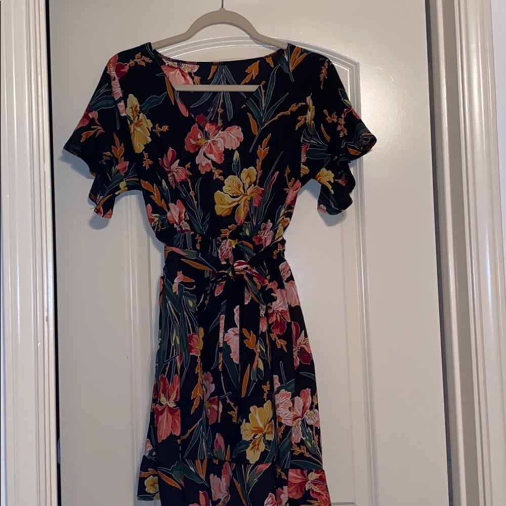 Sheik floral dress, size M, worn twice
